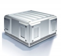 Сетевые фильтры и разветвители Isotek Titan EVO3 silver/black Сетевые фильтры и разветвители Isotek Titan EVO3 silver/black