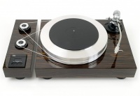 Виниловые проигрыватели Forte & EAT E-go 12" Piano Black Виниловые проигрыватели Forte & EAT E-go 12" Piano Black