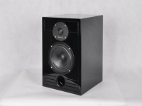 Полочная акустика Russell K. Red 100 (High Gloss Piano) Полочная акустика Russell K. Red 100 (High Gloss Piano)